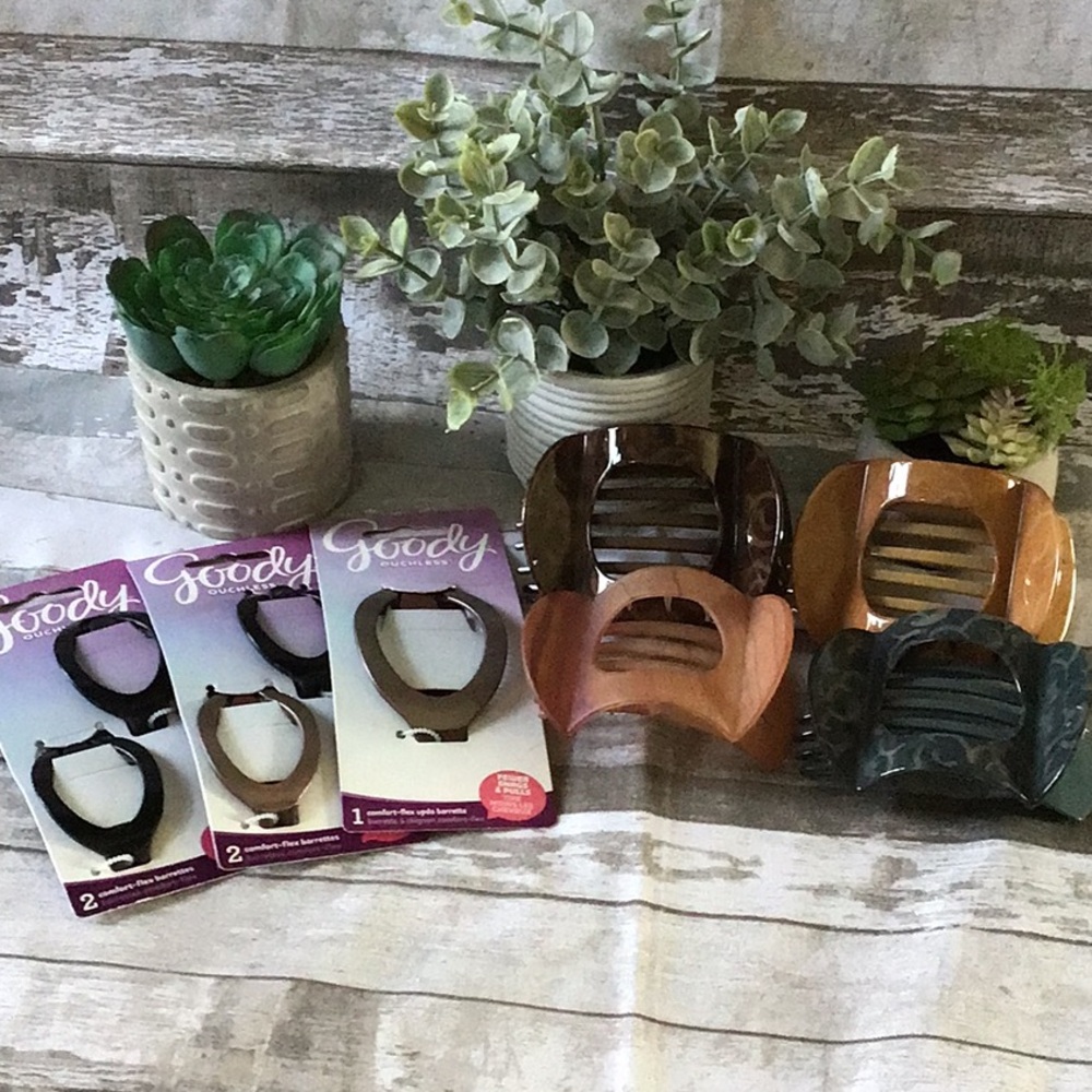 Hair Claw Clips & Updo Barrettes